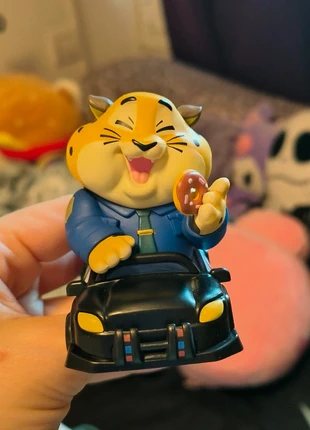 Zootopia Benjamin Garraza. Coche con rueditas, marque: Disney, état: Neuf avec étiquette, taille: S, 13,50 €, 14,88 € Protection acheteurs incluse