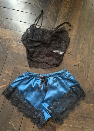 Nuisette, marque: Shein, état: Très bon état, taille: XS / 34 / 6, 3,00 €, 3,85 € Protection acheteurs incluse