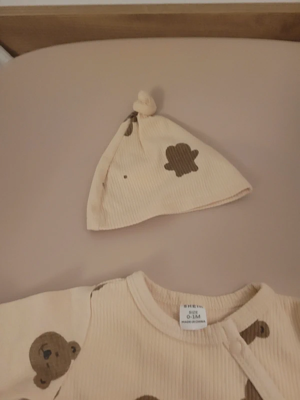 Lot de trois pyjama avec bonnet - photo numéro 4