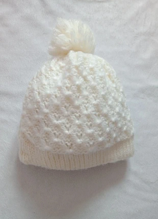 Gorro blanco de punto con pompón, marque: Inside, état: Très bon état, taille: 5-8 ans, 54 cm , 7,00 €, 8,05 € Protection acheteurs incluse