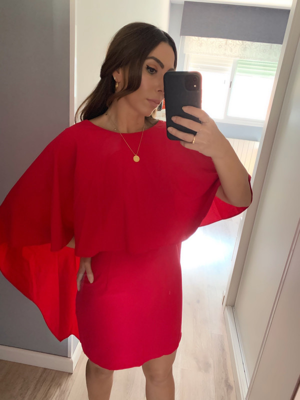 Vestido capa fucsia nuevo con etiqueta Zara Vinted