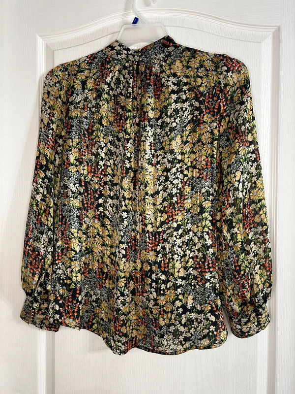 H&M Women’s Floral Blouse Size M.  1678 4