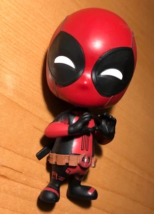 Figura Deadpool, marca: Marvel, estado: Muy bueno, tamaño: Talla única, 7,00 €, 7,35 € Protección al comprador incluida