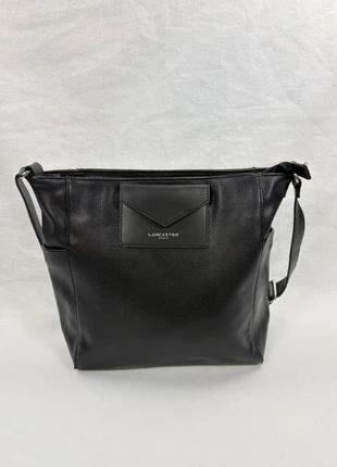 Sac Lancaster Paris Vintage Y2K en cuir noir grainé avec pochette avant – modèle épuré, brand: Lancaster, condition: Very good, €39.90, €42.60 includes Buyer Protection Pro