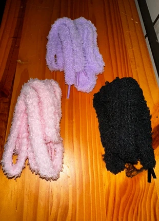 3 paires de lacets fluffy, brand: Fluffy, condizioni: Nuovo senza cartellino, taglia: Altro, €10.00, €11.20 include la Protezione acquisti