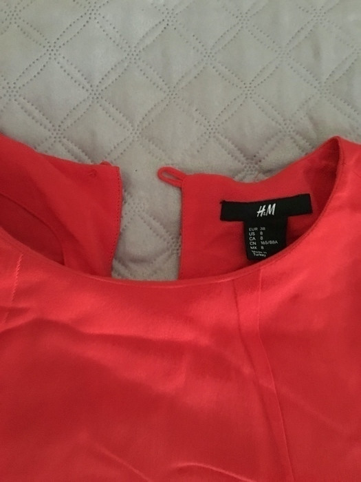 Robe rouge de chez H&M 4