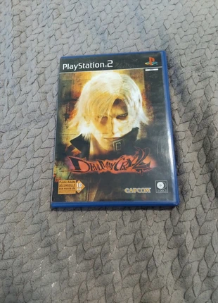 Devil May Cry 2 incomplet, état: Très bon état, 4,00 €, 4,90 € Protection acheteurs incluse