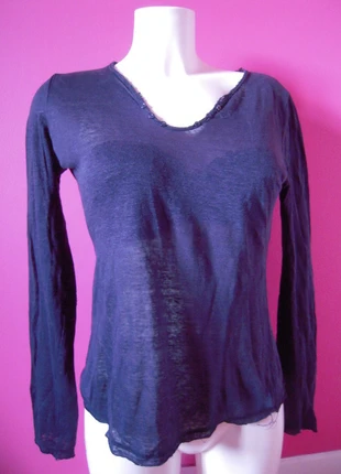 Petit haut bleu marine peace, brand: Tess, condition: Very good, size: S / 36 / 8, €5.00, €5.95 includes Buyer Protection