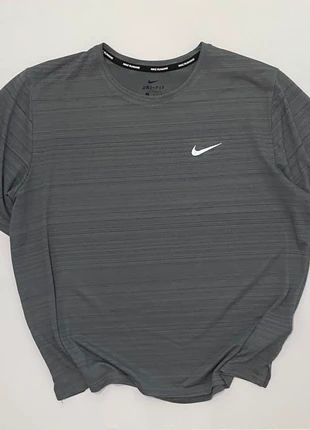T-shirt nike running gris – T-shirt nike dri-fit gris – Taille L, marca: Nike, estado: Nuevo sin etiquetas, tamaño: L, 14,90 €, 16,35 € Protección al comprador incluida