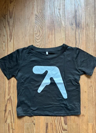 t shirt top noir, marque: Noir, état: Neuf avec étiquette, taille: S / 36 / 8, 15,00 €, 16,45 € Protection acheteurs incluse