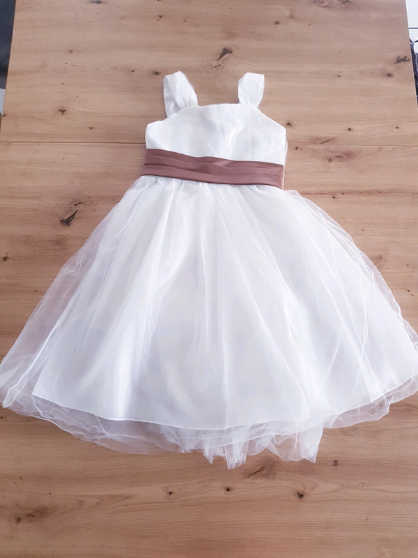 Robe de c r monie avec tulle blanche 10 ans Vinted