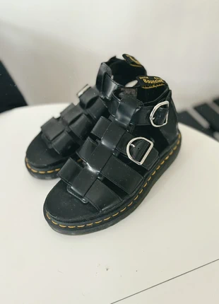 Sandales Doc Martens Mackaye, marke: Dr. Martens, zustand: Neu, größe: 37, 80,00 €, 84,70 € inklusive Vinted-Käuferschutz