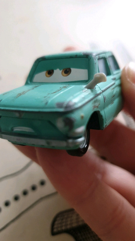 Voiture Disney Pixar Mattel Car 2 Petrov Trunkov Vinted