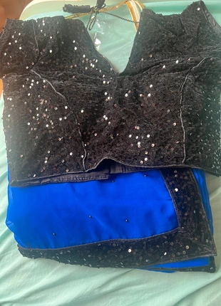 Saree neuf avec blouse , brand: saree, condizioni: Nuovo con cartellino, taglia: M / IT 42 / EU 38, €20.00, €21.70 include la Protezione acquisti