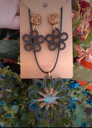 Conjunto de pendientes y colgante artesanales, merk: Fashion, staat: Heel goed, € 15,50, € 16,98 inclusief Kopersbescherming