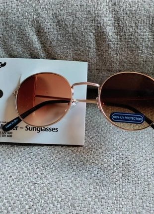 Occhiali da sole tondi, marque: Flying Tiger, état: Neuf avec étiquette, 3,00 €, 3,85 € Protection acheteurs incluse