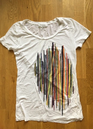 Künstlerisches, farbenfrohes Design T-Shirt "Des artistes", marque: des artistes, état: Neuf sans étiquette, taille: S / 36 / 8, 9,00 €, 10,15 € Protection acheteurs incluse