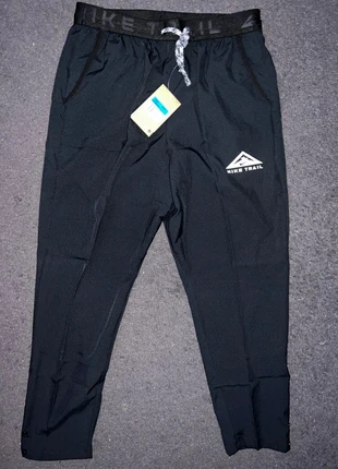 Bas de Jogging Nike Trail noir, brand: Nike, condition: New with tags, size: L, €60.00, €63.70 includes Buyer Protection