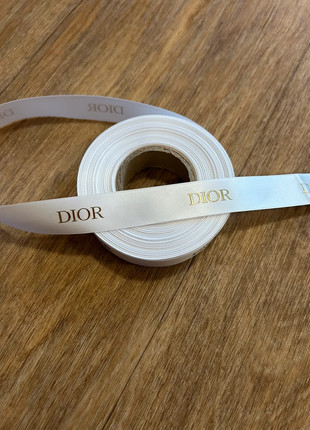 Obrázek k inzerátu: Dior stuha - 5cm = 20kč