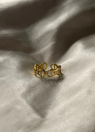 Bague en acier inoxydable doré, brand: Boutique indépendante, condizioni: Nuovo con cartellino, taglia: Regolabile, €12.00, €13.30 include la Protezione acquisti