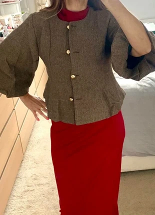 Veste courte marron chevrons manches bouffantes, brand: Vintage Dressing, condition: Very good, size: XS / 34 / 6, €68.00, €72.10 includes Buyer Protection Pro