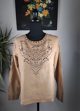 Haut femme Julie, brand: JULIE, condizioni: Nuovo senza cartellino, taglia: M / IT 42 / EU 38, €15.00, €16.45 include la Protezione acquisti