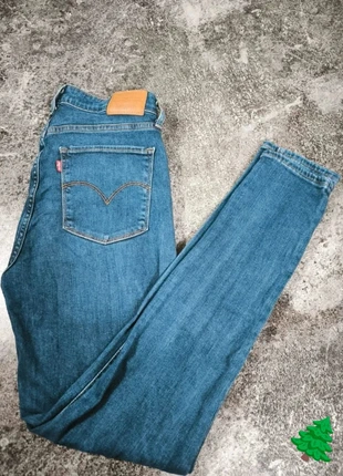 Jean femme Levi’s 721 High Rise Skinny bleu – taille W30 L30 (40), marque: Levi's, état: Très bon état, taille: L / 40 / 12, 29,00 €, 31,15 € Protection acheteurs (Pro) incluse