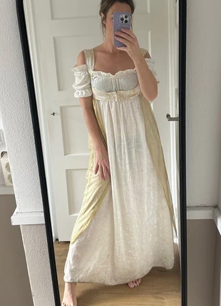 Carnavals outfit, merk: Outfit, staat: Heel goed, maat: S / 36 / 8, € 15,00, € 16,45 inclusief Kopersbescherming