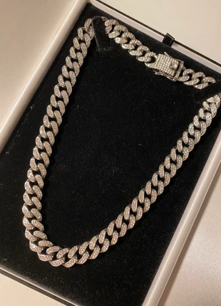 Chaîne cubaine ice 46cm de long en métal couleur argent / or / rose, marque: Accessoire, état: Très bon état, 15,00 €, 16,45 € Protection acheteurs incluse