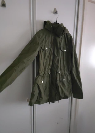 Parka d'été taille XS neuve, staat: Nieuw zonder prijskaartje, maat: XS / 34 / 6, € 15,00, € 16,45 inclusief Kopersbescherming