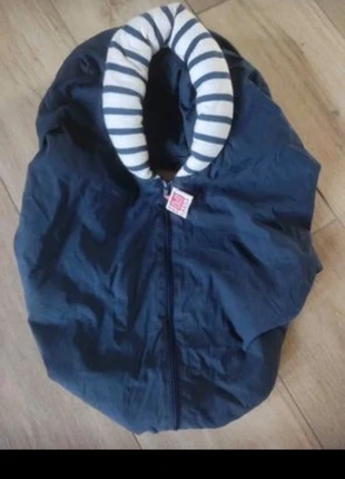 Chanceliere Pour Coque cosy Topsit Red Castle, marke: red castle, zustand: Sehr gut, 15,00 €, 16,45 € inklusive Vinted-Käuferschutz