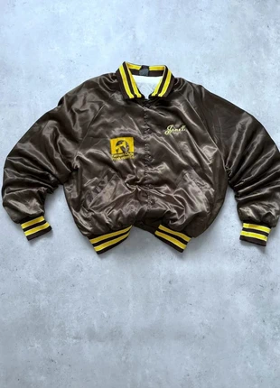 Veste satinée américaine– Marron/ Farmers Crude Production Co. / Vintage 90s / Homme / Taille XL, marque: ARISTO JAC, état: Très bon état, taille: XL, 24,90 €, 26,85 € Protection acheteurs incluse
