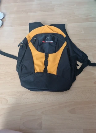Sac à dos faraway, merk: Faraway, staat: Heel goed, € 8,00, € 9,10 inclusief Kopersbescherming