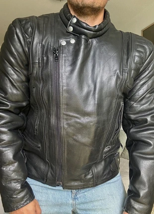 cazadora biker motorista de cuero negra leather hombre aesthetic vintage, marque: Real Leather, état: Très bon état, taille: M, 75,00 €, 79,45 € Protection acheteurs incluse