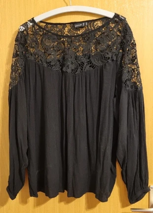 Elegantes Oberteil , merk: Bodyflirt, staat: Goed, maat: 5XL / 50 / 22, € 10,00, € 11,20 inclusief Kopersbescherming