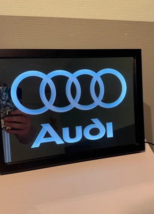 Audi spiegel verlicht, merk: Audi, staat: Heel goed, € 19,95, € 21,65 inclusief Kopersbescherming