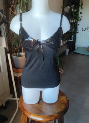 Top bretelles sequins noir, marque: Inconnu, état: Très bon état, taille: S / 36 / 8, 6,00 €, 7,00 € Protection acheteurs incluse
