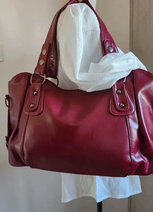 Sac fourre tout pour femme - Bordeaux / Rouge, staat: Heel goed, € 34,90, € 37,35 inclusief Kopersbescherming