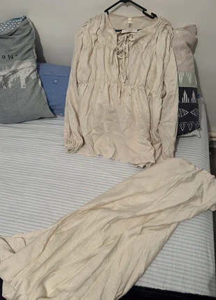 Ensemble avec jupe avec étiquette, marque: tiktok, état: Neuf avec étiquette, taille: Taille unique, 10,00 €, 11,20 € Protection acheteurs incluse