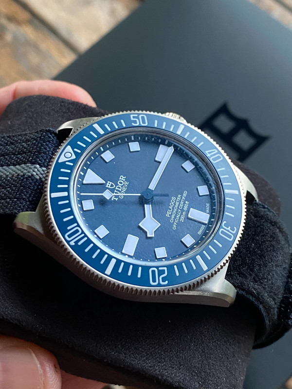 [Vends] Montre de plongée Tudor Fxd marine Nationale Mn21 - 3550€ 1729240648