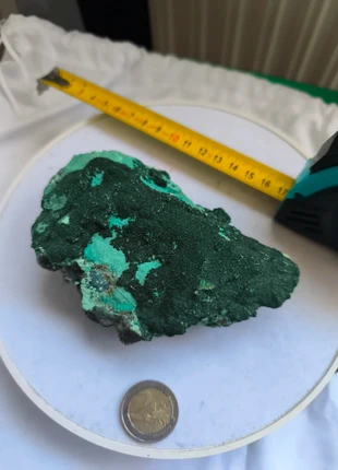 Magnifique spécimen de malachite et de chrysocolle, merk: Mineralogie, staat: Heel goed, € 42,00, € 44,80 inclusief Kopersbescherming