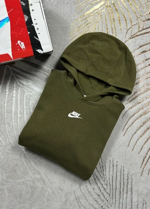 Sweat à capuche Nike kaki logo imprimer blanc, marke: Nike, zustand: Sehr gut, größe: S, 28,00 €, 30,10 € beinhaltet Vinted-Käuferschutz Pro