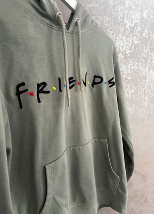 Felpa Friends con cappuccio, marque: H&M, état: Neuf sans étiquette, taille: S / 36 / 8, 8,00 €, 9,10 € Protection acheteurs incluse