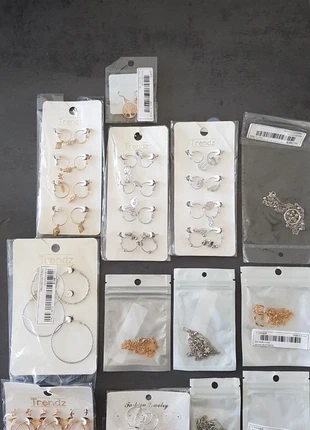 Gros lot bijoux fantaisies shein action, marke: Shein, zustand: Neu, mit Etikett, 7,00 €, 8,05 € inklusive Vinted-Käuferschutz