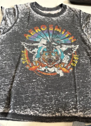 T-shirt Aerosmith, marque: Recycled Karma, état: Très bon état, taille: M / 38 / 10, 15,00 €, 16,45 € Protection acheteurs incluse