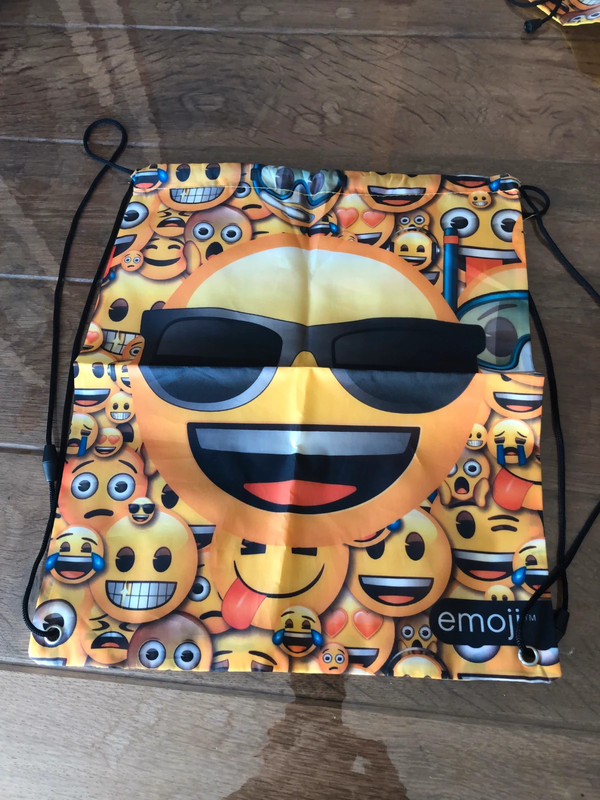 Sac dos Emojis Vinted