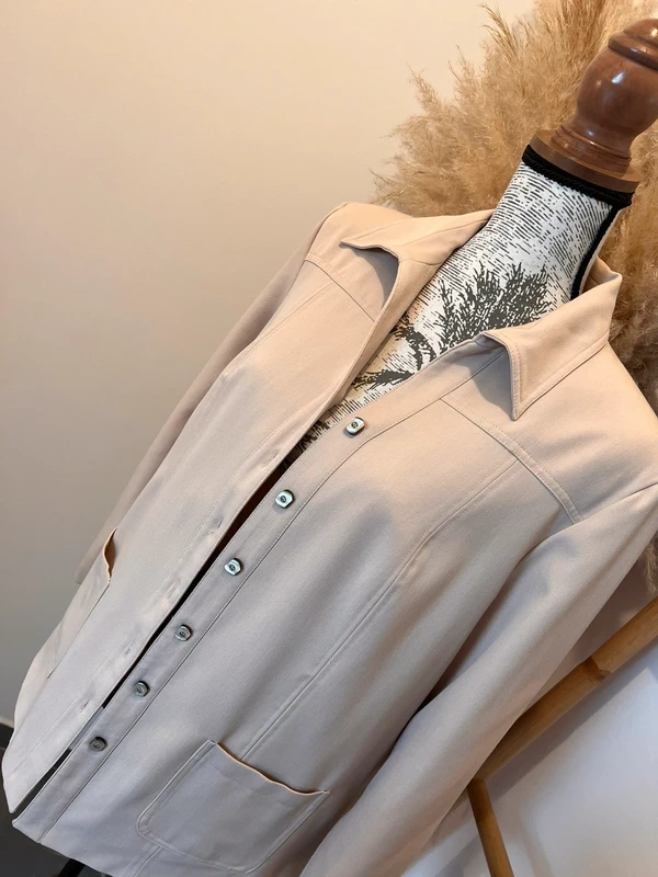 Veste légère beige - photo numéro 2