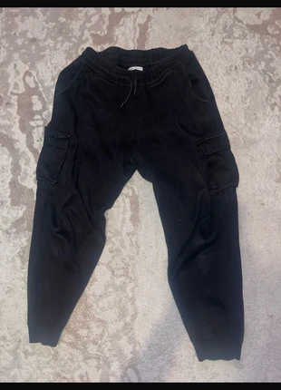 Jogging cargo zara, marque: Zara, état: Très bon état, taille: S, 5,00 €, 5,95 € Protection acheteurs incluse