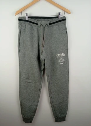 Puma Authentic Grey Joggers | Premium Comfort Sweatpants | Size M, marque: Puma, état: Très bon état, taille: M, 6,00 €, 7,00 € Protection acheteurs incluse