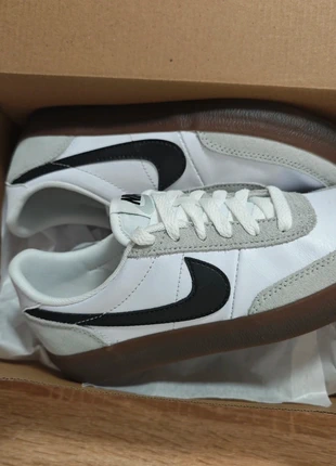 Sneakers Nike taglia 36.5 nuove mai indossate, marque: Nike, état: Neuf avec étiquette, taille: 36.5, 39,00 €, 41,65 € Protection acheteurs (Pro) incluse